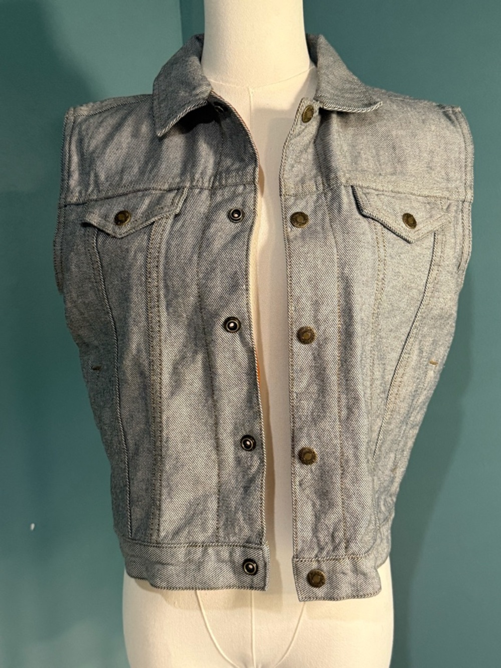 Bugle Boy Cropped Denim Vest XL (Fits Women’s M) NWT